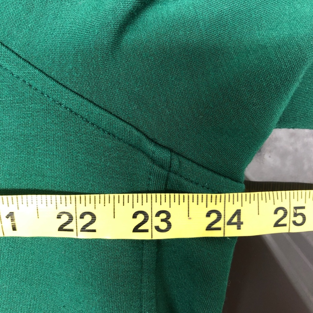 Cable & Gauge Studio V‑Neck Hooded Sweater - Green 1X - Picture 4 of 6